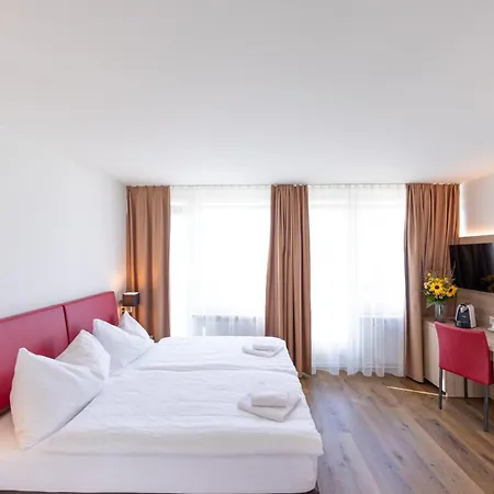 Alexander Hotel 3*