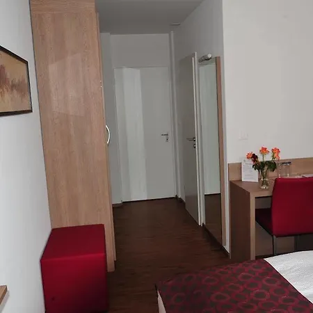 Hotel Alexander