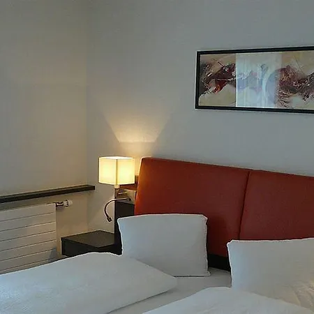 Alexander 3* Basel