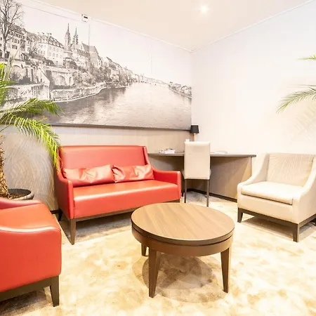 Alexander Hotel 3*