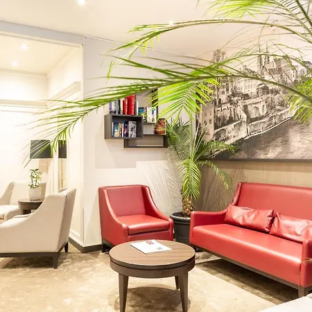 Budget Alexander Hotel 3*